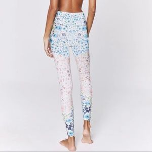 Spiritual Gangster Romantic Floral Leggings